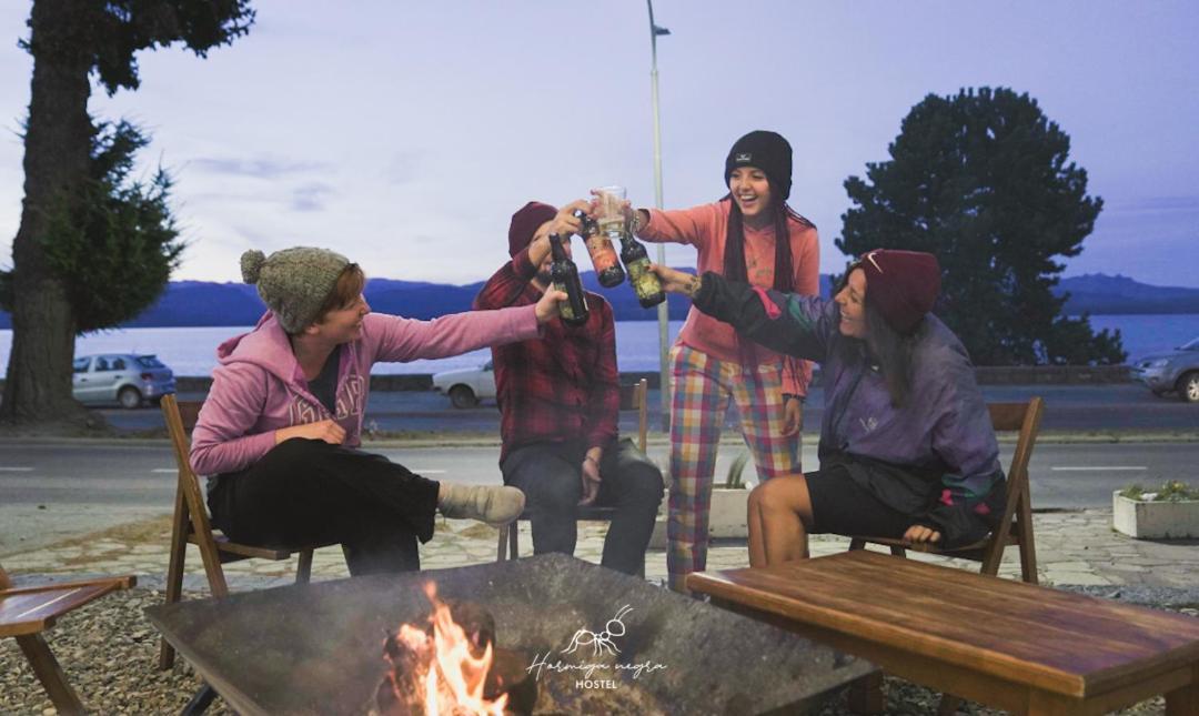 Hostel Hormiga Negra San Carlos de Bariloche Ngoại thất bức ảnh