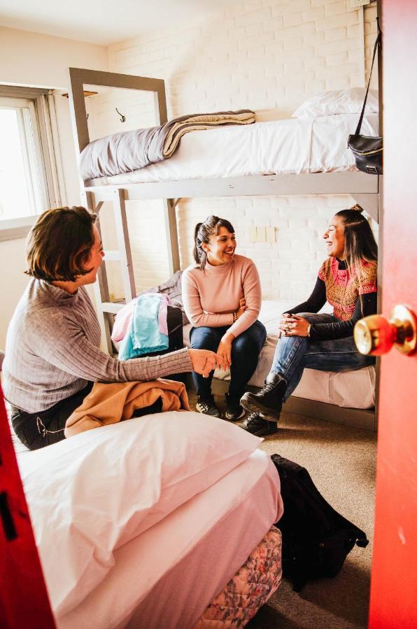 Hostel Hormiga Negra San Carlos de Bariloche Ngoại thất bức ảnh